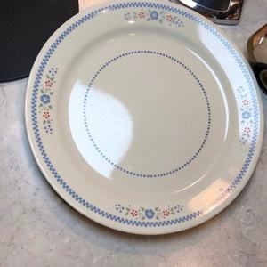 Vintage 6 Plates Corella 10 1/4” Needlepoint Pattern made in USA
